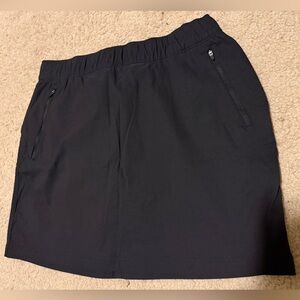 Women’s Athletic Black Eddie Bauer Skort with Zipper Pockets